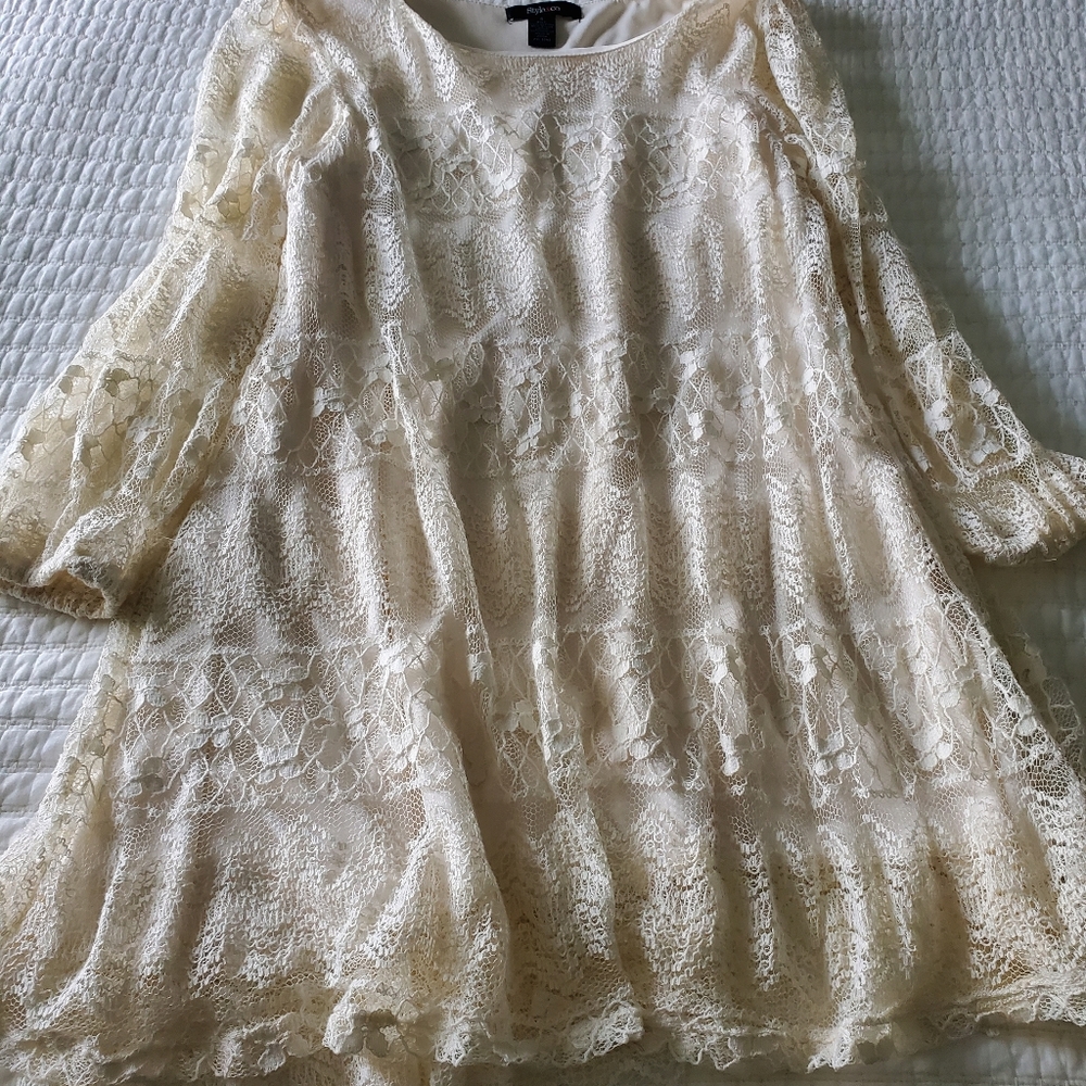 Lace dress